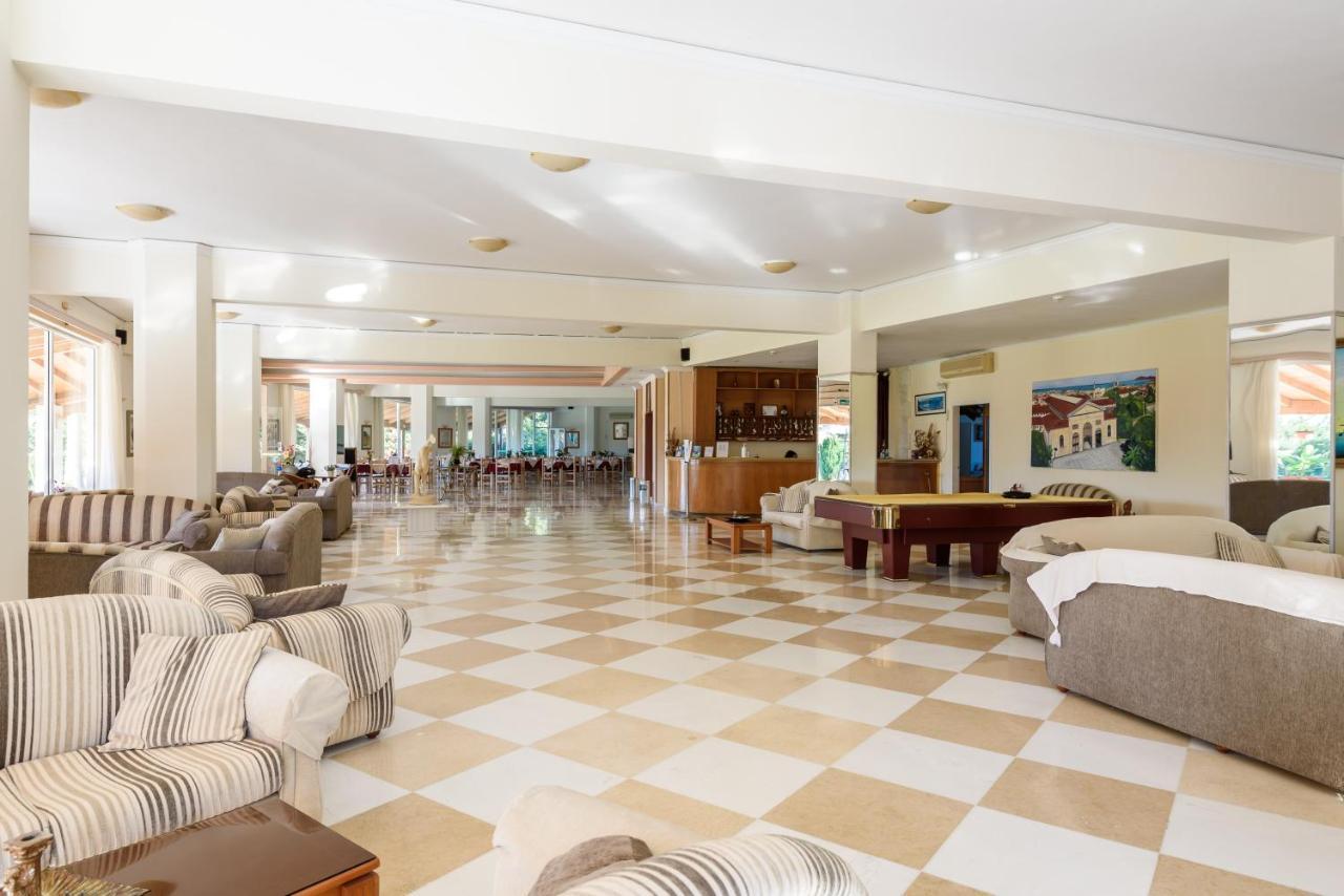 Regina Hotel Kíssamos Extérieur photo